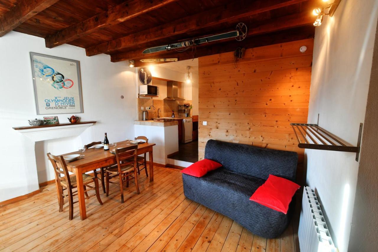 Petite Maison A Huez Exterior photo